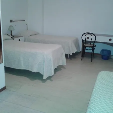Ξενοδοχείο Tenda
